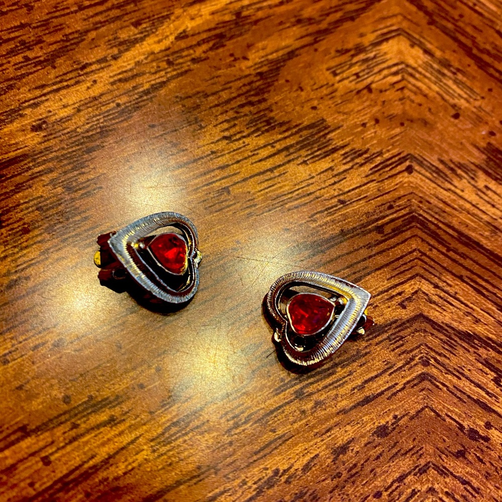 Heart clip earrings